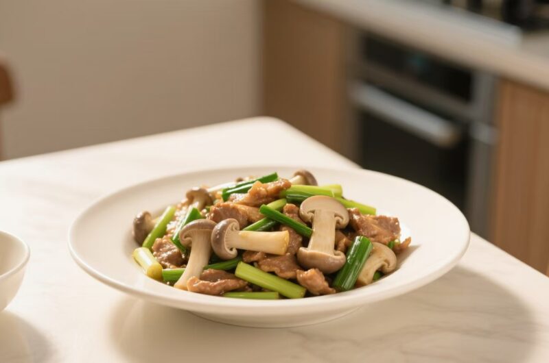 蒜苔白玉菇炒肉